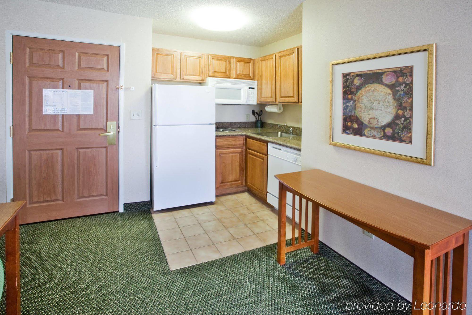 Staybridge Suites Grand Rapids-Kentwood By Ihg Cascade Rom bilde