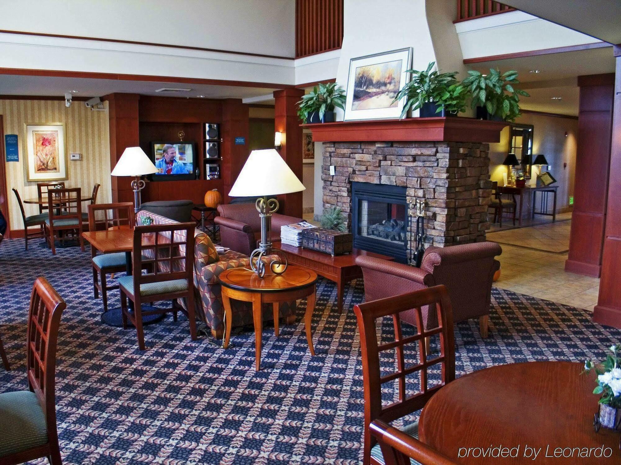 Staybridge Suites Grand Rapids-Kentwood By Ihg Cascade Eksteriør bilde